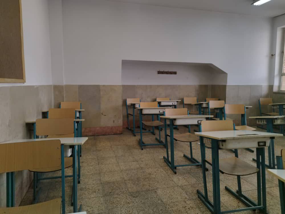 هنرستان فنی دختران